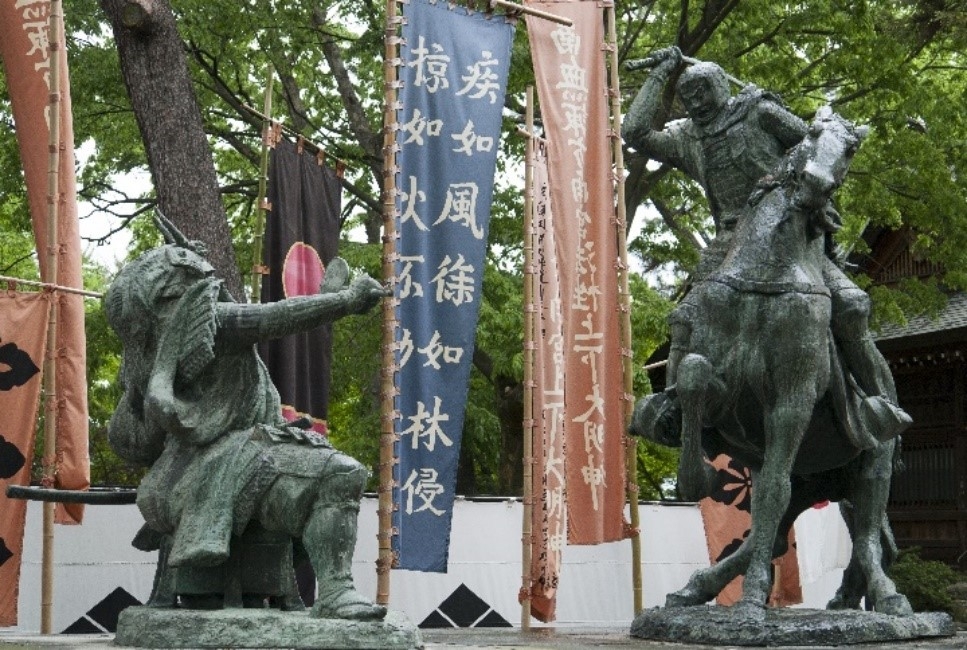 THE STATUES OF KENSHIN AND SHINGEN