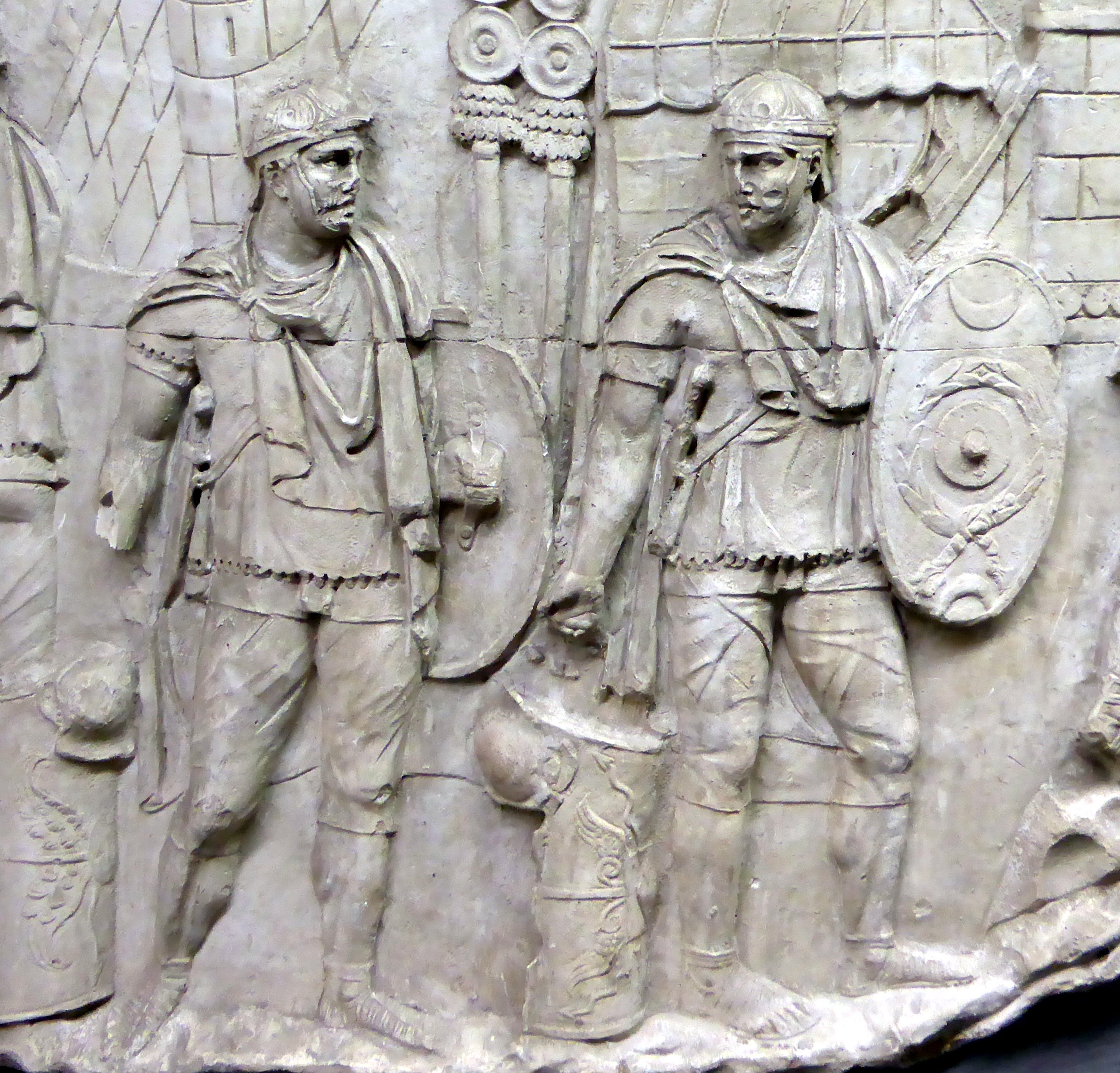 Using the testudo to attack a city; cast of a relief from Trajan's Column 
